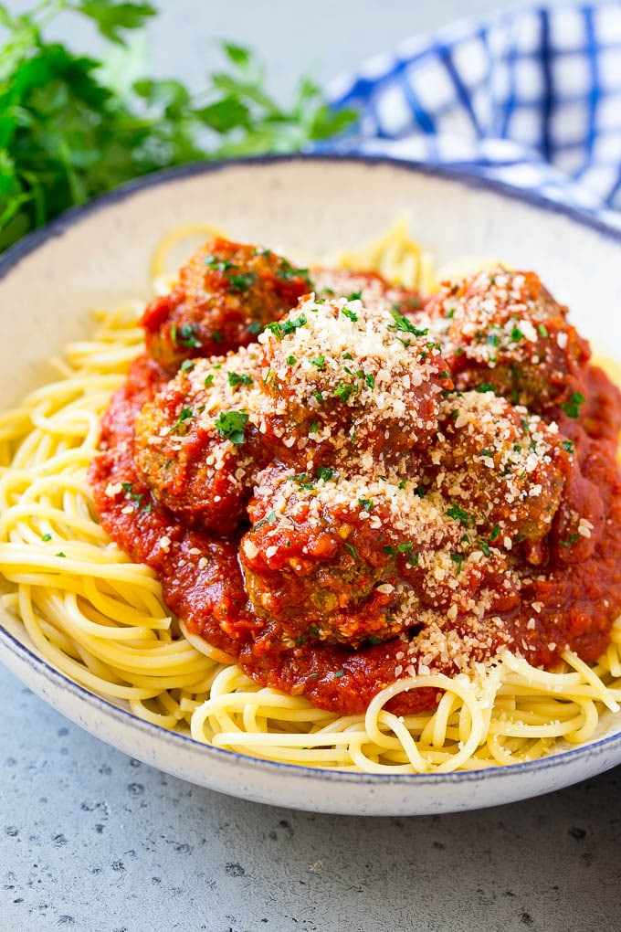 Slow Cooker Meatballs (Italian Style) - Dinner at the Zoo